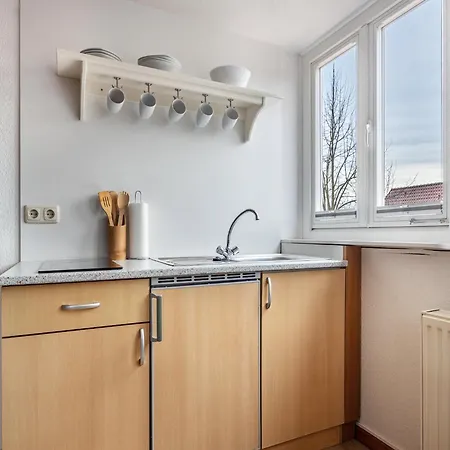 In Am Mueritzsee, Cleaning Included Apartment